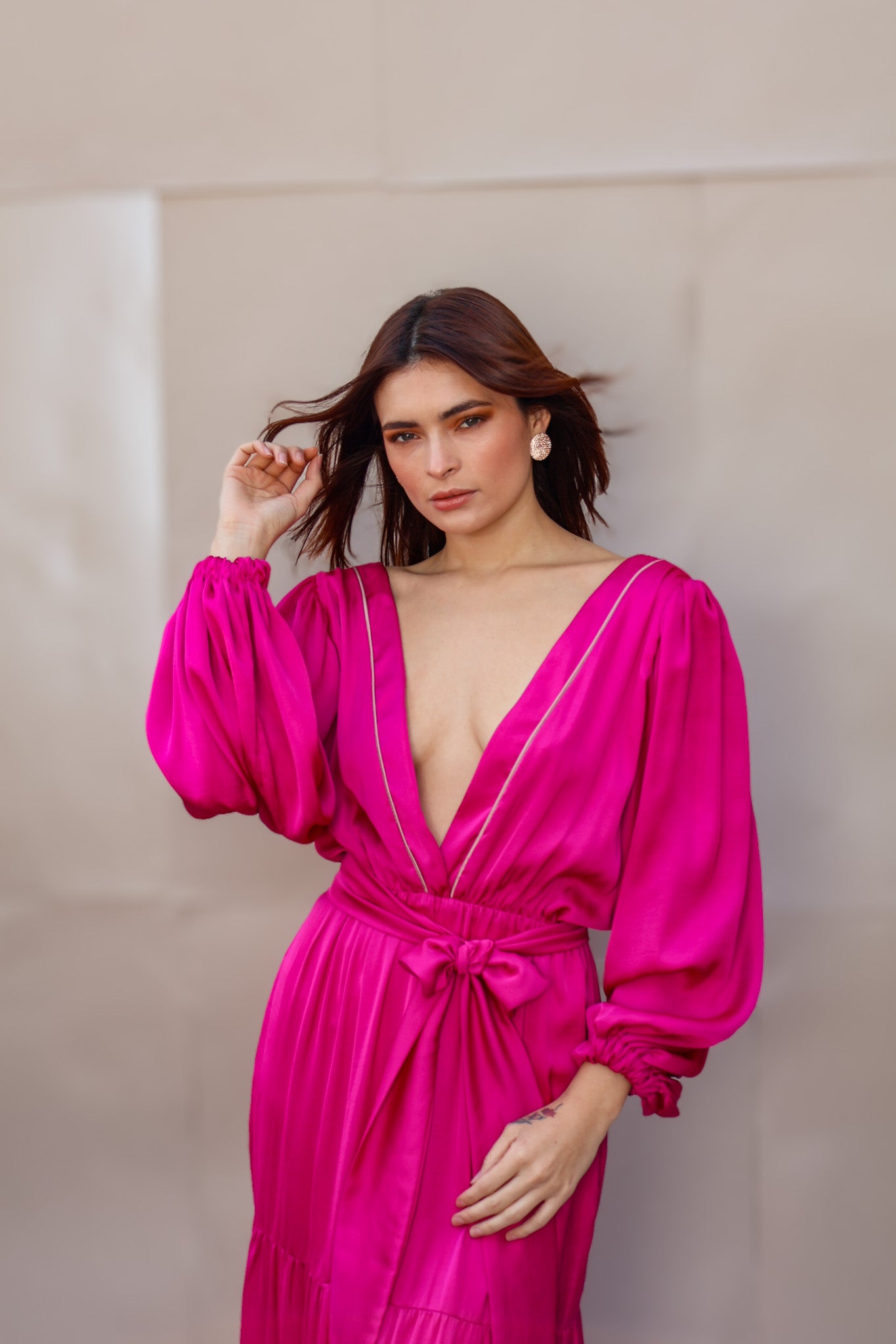 Vestido largo Fucsia de mangas abullonadas