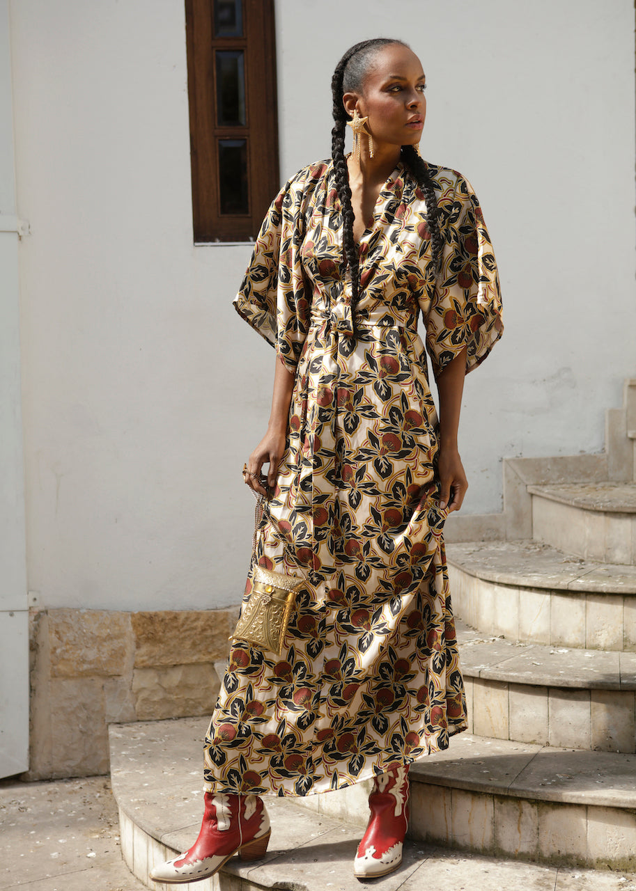 Vestido estampado ocre